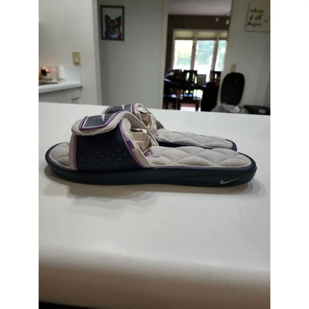 Nike Women's Size 9 Purple And Blue Sandals 431881-405